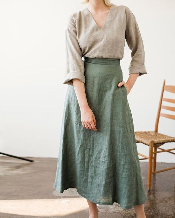 Suggestions for Wearing Long Skirts in Early Autumn