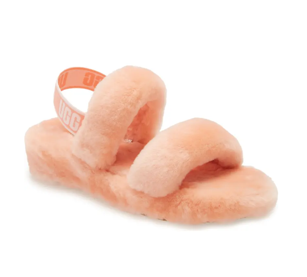 Plush Slippers, Every Girl Likes to Wear
