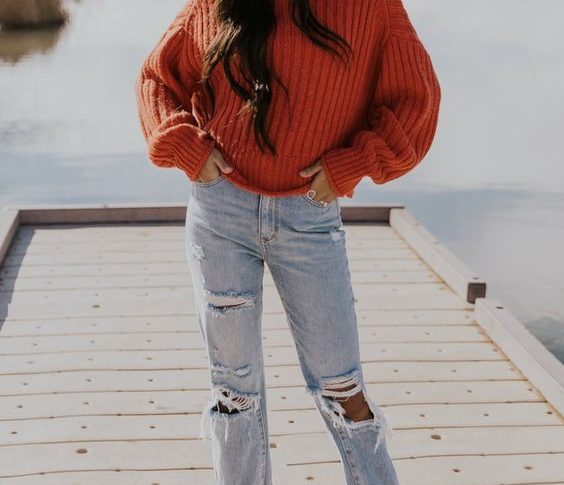 Red Sweater + Jeans, Looks Youthful And Energetic!