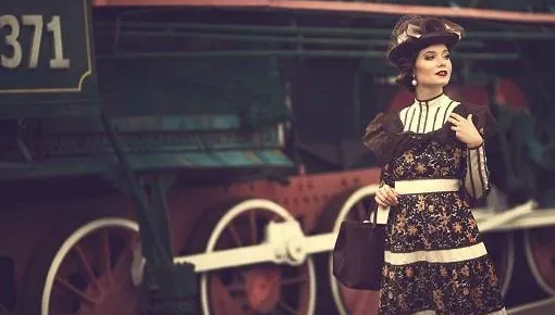 Why Vintage Prints Are Coming Back in the Modern Wardrobe